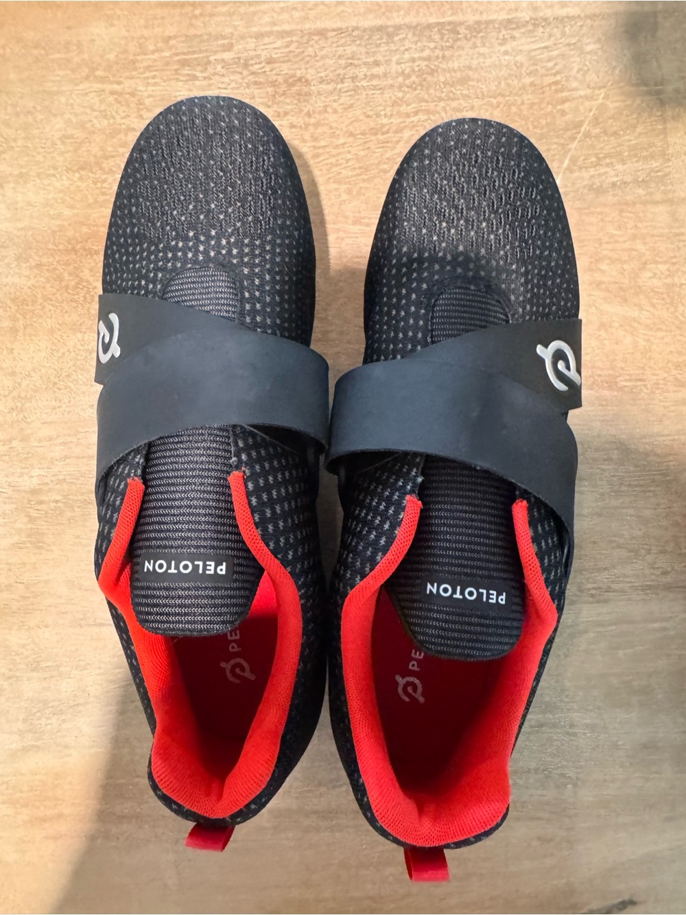 Peloton men’s Black Slip-On Shoes size 10 with Red Lining